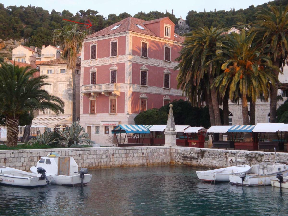 Hvar Attic Modern Design - Town Center With A Great View Hvar Town Exterior photo
